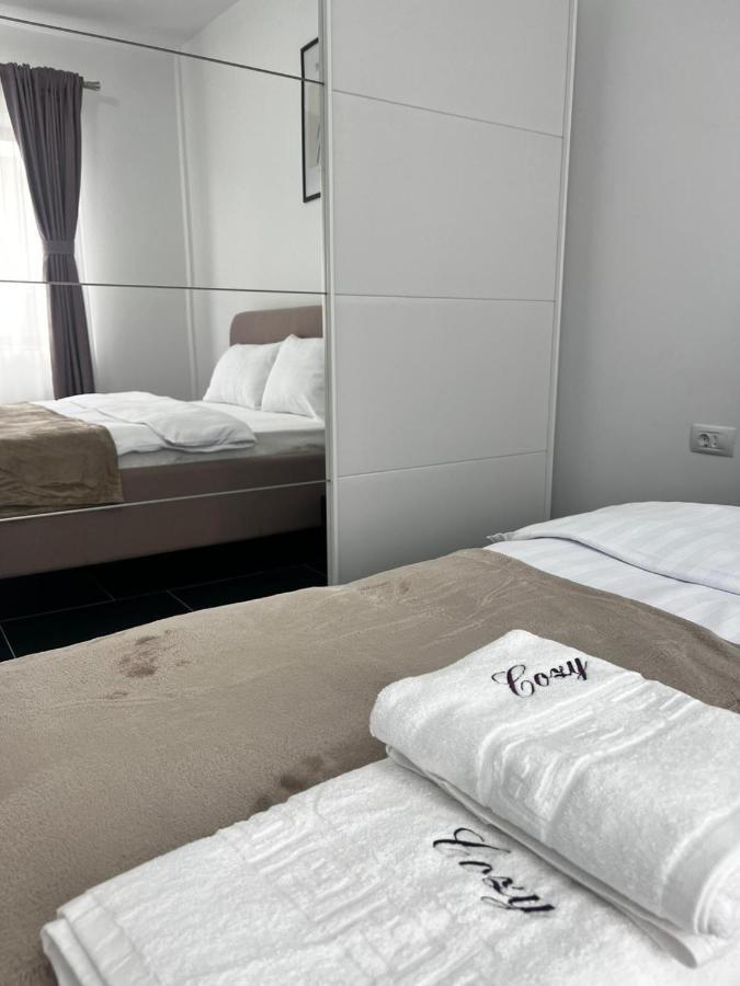 Marvellous Aparthotel With Master Apartments Suceava Exterior foto
